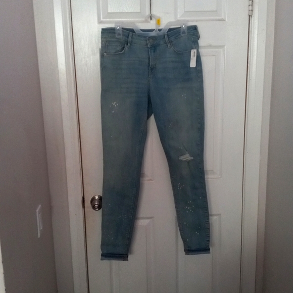 Old Navy Denim - Old Navy Rockstar Super Skinny Jeans